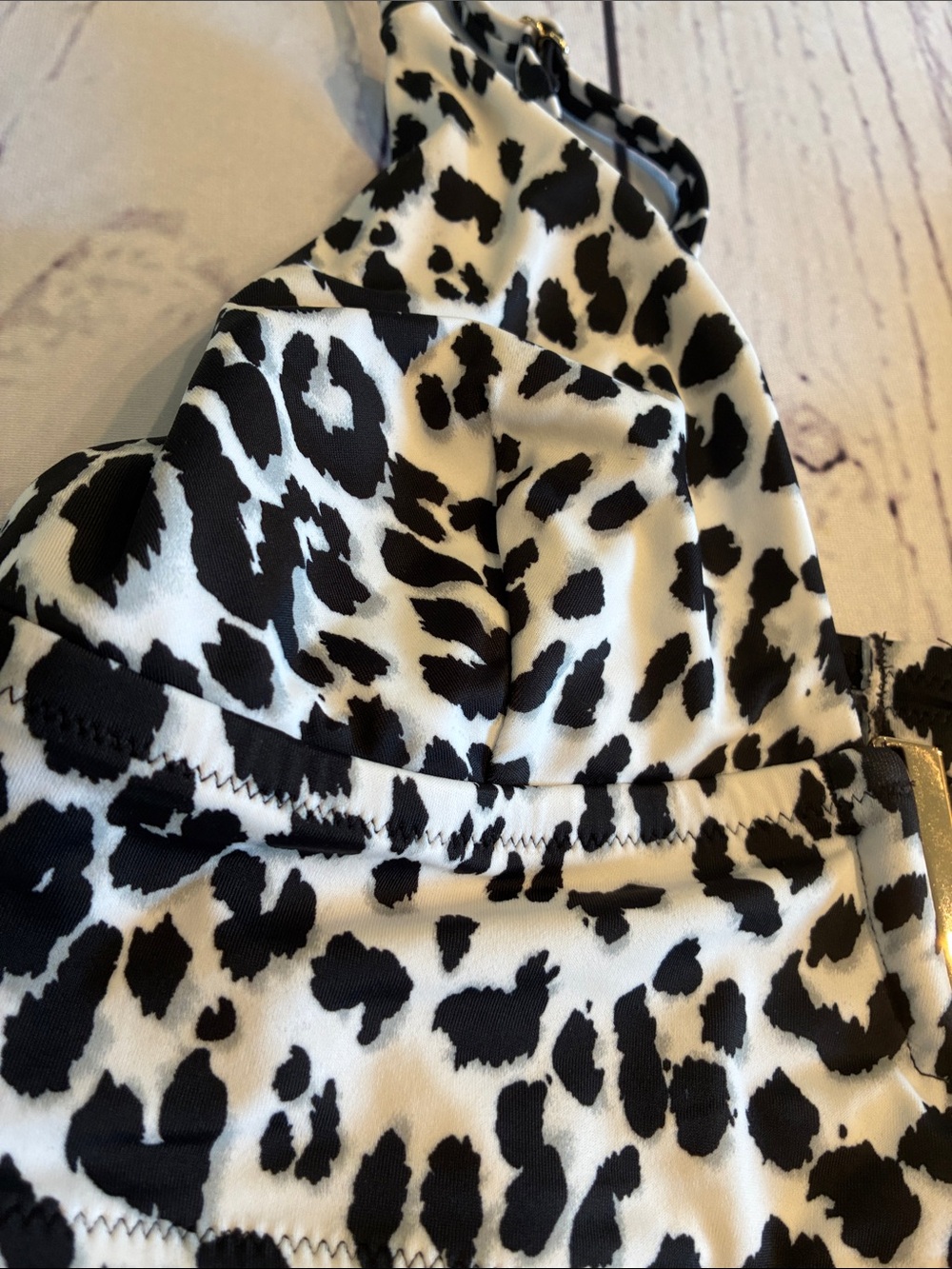 🎉NEW LISTING!🎉Leopard Print Bikini Top - Black & White - Picture 3 of 7